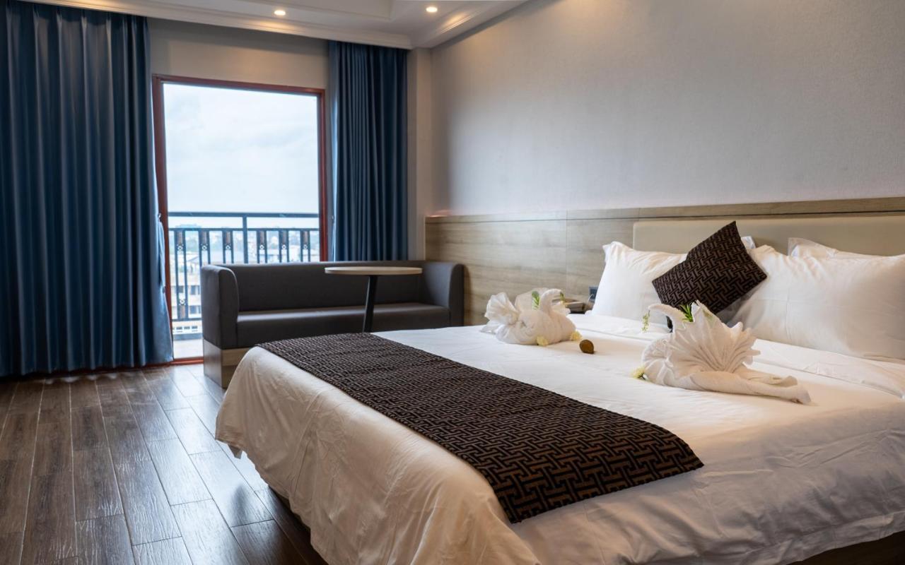 G.C Royal Hotel Accra Luaran gambar